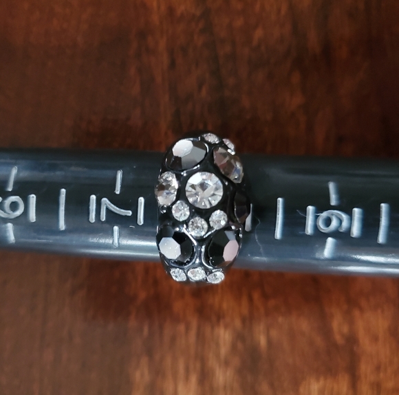 Chunky Black Bling Rhinestone Ring (Sz 7.75) - Picture 1 of 5